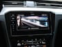 Volkswagen Passat 1.4 TSI PHEV GTE Business 218PK DSG | Led Matrix | Trekhaak | Keyless | Camera | Stoelverwarming