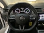 Skoda Octavia Combi 1.5 TSI 150pk DSG Greentech Sport Business Parkeersensoren Stoelverwarming Trekhaak App Connect