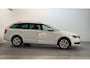Skoda Octavia Combi 1.5 TSI 150pk DSG Greentech Sport Business Parkeersensoren Stoelverwarming Trekhaak App Connect