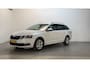 Skoda Octavia Combi 1.5 TSI 150pk DSG Greentech Sport Business Parkeersensoren Stoelverwarming Trekhaak App Connect