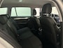 Skoda Octavia Combi 1.5 TSI 150pk DSG Greentech Sport Business Parkeersensoren Stoelverwarming Trekhaak App Connect
