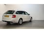 Skoda Octavia Combi 1.5 TSI 150pk DSG Greentech Sport Business Parkeersensoren Stoelverwarming Trekhaak App Connect