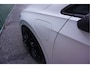 Volkswagen Golf 1.4 eHybrid GTE + Panoramadak/ LED/ Trekhaak/ Leer/ 19inch/ Garantie!
