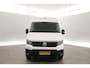 Volkswagen Crafter 2.0 TDI L3H3 177PK | 3500kg Trekgew. | Airco | Cruise | Camera | Carplay | 3 Zits | 2xSchuifdeur | Trekhaak