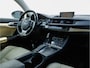 Lexus CT 200h Aut. Business Line Lederen int./ Schuifdak/ Stoelverwarming/ Cruise control/ Camera