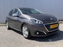 Peugeot 208 1.2 Allure | Apple Carplay / Android Auto | Cruise Control | Parkeersensoren Achter | Licht Metalen Velgen | | Dimlichten automatisch | Elektrische ramen voor | Elektronisch Stabiliteits Programma