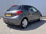 Peugeot 208 1.2 Allure | Apple Carplay / Android Auto | Cruise Control | Parkeersensoren Achter | Licht Metalen Velgen | | Dimlichten automatisch | Elektrische ramen voor | Elektronisch Stabiliteits Programma