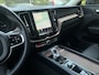 Volvo XC60 2.0 T8 Plug-in hybrid AWD Ultimate Dark 455PK! // ADAPT. CRUISE // PANODAK // HARMAN&KARDON // LEDER // ELEK. STOELEN+GEHEUGEN // 360 CAMERA+SENSOREN //