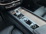 Volvo XC60 2.0 T8 Plug-in hybrid AWD Ultimate Dark 455PK! // ADAPT. CRUISE // PANODAK // HARMAN&KARDON // LEDER // ELEK. STOELEN+GEHEUGEN // 360 CAMERA+SENSOREN //