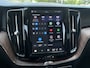 Volvo XC60 2.0 T8 Plug-in hybrid AWD Ultimate Dark 455PK! // ADAPT. CRUISE // PANODAK // HARMAN&KARDON // LEDER // ELEK. STOELEN+GEHEUGEN // 360 CAMERA+SENSOREN //