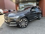 Volvo XC60 2.0 T8 Plug-in hybrid AWD Ultimate Dark 455PK! // ADAPT. CRUISE // PANODAK // HARMAN&KARDON // LEDER // ELEK. STOELEN+GEHEUGEN // 360 CAMERA+SENSOREN //