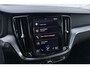 Volvo V60 T5 Momentum Pro | ACC | Panoramadak | Head-Up | Stoel+Stuurverwarming | Trekhaak | Camera