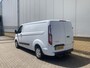 Ford Transit Custom 300 2.0 TDCI 130 pk Automaat L2H1 Trend Trekhaak - Laadruimtebescherming - Apple Carplay/Android Auto - Achteruitrijcamera - Stoelverwarming