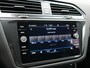 Volkswagen Tiguan 1.4 TSI eHybrid Elegance PHEV SOH 96.9% 245pk Dealer O.H | Adaptive Cruise | 360 Camera | Head Up | Stoelverwarming | IQ Light | Stuurverwarming | Apple Carplay | Travel Assist | Navigatie | Virtual | DAB | 18"L.M | Plug In Hybrid |