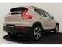 Volvo XC40 B4 (M-HYBRID) PLUS DARK -HARMAN/KARDON|CAMERA|ADAP.CRUISE|VERW.VOORRUIT|TREKHAAK|19"