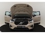 Volvo XC40 B4 (M-HYBRID) PLUS DARK -HARMAN/KARDON|CAMERA|ADAP.CRUISE|VERW.VOORRUIT|TREKHAAK|19"