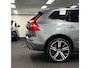 Volvo XC60 2.0 T8 AWD R-Design Plug-In Hybride 390PK*Panodak*Luchtvering*Trekhaak*H&K*DealerOh*