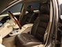 Volvo XC70 3.2 Summum Sport (CAMERA,MEMORY SEATS,STOELVERWARMING,CLIMATE,CRUISE,GETINT,LEDER,SPORTSTOELEN,LM VELGEN,NETTE STAAT)