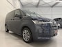 Volkswagen Multivan 1.4 eHybrid Energetic 7p. PANO/HEAD-UP/360CAMERA/H&K/ADAPTIVE-ONDERSTEL/ACC/IQ-LIGHT/18"/KEYLESS/SFEER/CARPLAY/PDC+ASSIST/NET OH BEURT GEHAD, MET RONDOM NW BANDEN/REMSCHIJVEN