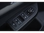 Volkswagen Golf 1.5 TSI Life 130pk Navigatie/Stoelverwarming/AdaptieveCruiseControl