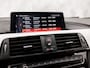 BMW 3-Serie 318i M Sport Automaat (GROOT NAVI, M PAKKET, VIRTUAL COCKIT, COGNAC LEDER, SPORTSTOELEN, STOELVERWARMING, GETINT GLAS, ELEK ACHTERKLEP, NIEUWE APK, NIEUWSTAAT)