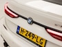 BMW 2-Serie 218i M Sport High Executive Automaat (PANORAMADAK, KUIPSTOELEN, M PAKKET, HARMAN/KARDON, LEDER, STOELVERWARMING, GETINT GLAS, CAMERA, APPLE CARPLAY, NIEUWSTAAT)