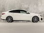 BMW 2-Serie 218i M Sport High Executive Automaat (PANORAMADAK, KUIPSTOELEN, M PAKKET, HARMAN/KARDON, LEDER, STOELVERWARMING, GETINT GLAS, CAMERA, APPLE CARPLAY, NIEUWSTAAT)