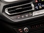 BMW 2-Serie 218i M Sport High Executive Automaat (PANORAMADAK, KUIPSTOELEN, M PAKKET, HARMAN/KARDON, LEDER, STOELVERWARMING, GETINT GLAS, CAMERA, APPLE CARPLAY, NIEUWSTAAT)