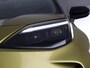 Toyota Yaris Cross 1.5 Hybrid Executive Bi-Tone | Panoramadak | Dodehoek Detectie | HUD | Navigatie