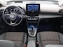 Toyota Yaris Cross 1.5 Hybrid Executive Bi-Tone | Panoramadak | Dodehoek Detectie | HUD | Navigatie