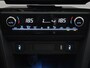 Toyota Yaris Cross 1.5 Hybrid Executive Bi-Tone | Panoramadak | Dodehoek Detectie | HUD | Navigatie
