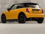 MINI Cooper 1.5 Cooper Sport (NAVIGATIE, STOELVERWARMING, GETINT GLAS, SPORTSTOELEN, CRUISE, NIEUWE APK, NIEUWSTAAT)