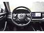 Skoda Octavia Combi 1.0 e-TSI Business Edition LED | Carplay | Camera | Navi | Clima | Cruise | PDC V+A | LMV