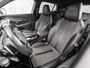 Peugeot 2008 1.2 PureTech GT-Line Automaat (APPLE CARPLAY, GROOT NAVI, 360 CAMERA, LEDER, SPORTSTOELEN, GETINT GLAS, CRUISE, LANE ASSIST, NIEUWSTAAT)