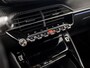 Peugeot 2008 1.2 PureTech GT-Line Automaat (APPLE CARPLAY, GROOT NAVI, 360 CAMERA, LEDER, SPORTSTOELEN, GETINT GLAS, CRUISE, LANE ASSIST, NIEUWSTAAT)