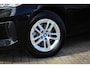 BMW 2-Serie Active Tourer 225e xDrive // 97% SoH | Camera | Curved Display | Elek. achterklep | 85km WLTP elektrische range | CarPlay & Android Auto