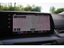 BMW 2-Serie Active Tourer 225e xDrive // 97% SoH | Camera | Curved Display | Elek. achterklep | 85km WLTP elektrische range | CarPlay & Android Auto