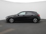 Mercedes-Benz A-klasse 180 Business Solution | Automaat | Apple Carplay / Android Auto | Achteruitrijcamera | Navigatie | Half-Leder | Stoelverwarming | Climate Control | Cruise Control | Wide Screen Cockpit | Lichtmetalen Velgen |