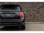 MINI Cooper 5-Deurs 1.5 Aut. | Navi | Panorama | Chester Leder | Camera | Head-Up | 17"LM | MIdnight Black