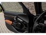 MINI Cooper 5-Deurs 1.5 Aut. | Navi | Panorama | Chester Leder | Camera | Head-Up | 17"LM | MIdnight Black