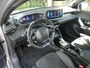Peugeot e-208 EV GT Pack 50 kWh | ADAPTIVE CRUISE | DODEHOEKDETECTIE | CAMERA | PARKEERSENSOREN V+A | APPLE CARPLAY / ANDROID AUTO | NAVI | LMV 17" |