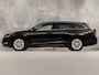 Skoda Octavia Combi 1.0 e-TSI Sport Automaat (VIRTUAL COCKPIT, APPLE CARPLAY, GROOT NAVI, STOELVERWARMING, SPORTSTOELEN, GETINT GLAS, ADAPTIVE CRUISE, CAMERA, SFEERVERLICHTING, NIEUWSTAAT)