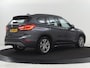 BMW X1 sDrive18i Sport Line | Leder | Trekhaak | Stoelverwarming | Sportstoelen | Camera | Navigatie | Keyless | Climate control | 18'' velgen | Park Assist | Cruise control | Bluetooth | Full LED