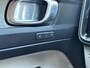 Volvo XC40 2.0 T4 190 PK Inscription ✅ Leder ✅ Camera ✅ LED