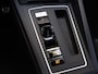 Volkswagen Golf 1.4 eHybrid GTE 245pk DSG | Navigatie | Trekhaak | Camera | Winterpakket | LED Matrix | Head-Up Display |