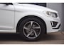 Volvo XC60 2.0 T5 FWD R-Design TREKHAAK/PANORAMADAK/VERWARMDE VOORSTOELEN