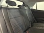 Kia Stonic 1.0 T-GDi MHEV DynamicPlusLine Navigatie Apple Carplay Android Auto Lichtmetalen Velgen Climate Control Cruise control Parkeer sensoren