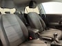 Kia Stonic 1.0 T-GDi MHEV DynamicPlusLine Navigatie Apple Carplay Android Auto Lichtmetalen Velgen Climate Control Cruise control Parkeer sensoren