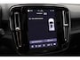Volvo EX40 Twin Motor Plus Black Edition 82 kWh | ACC | Panoramadak | 360° Camera | Harman/Kardon | Stoel+Stuurverwarming | 20 Inch
