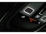 Volvo EX40 Twin Motor Plus Black Edition 82 kWh | ACC | Panoramadak | 360° Camera | Harman/Kardon | Stoel+Stuurverwarming | 20 Inch